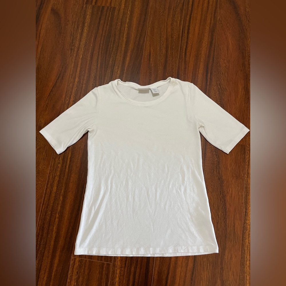 Kenar women’s small stretch top, short sleeve, white